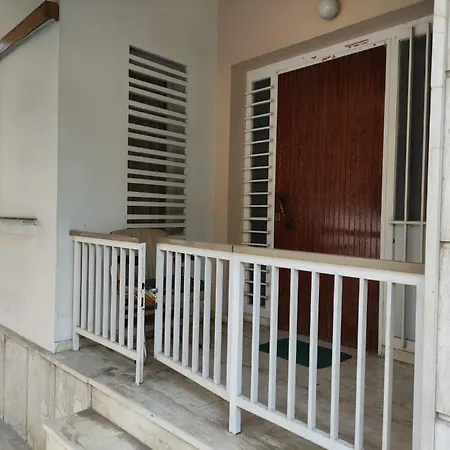 Apartment Lemon Near To Pireaus Port *